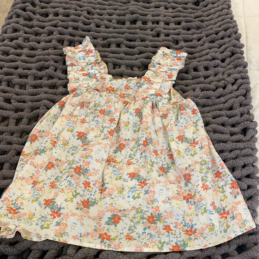 Floral flow tank